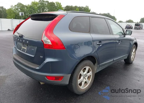 2010 Volvo Xc60 3.2 z USA, uszkodzony, nr VIN YV4982DL2A2122930